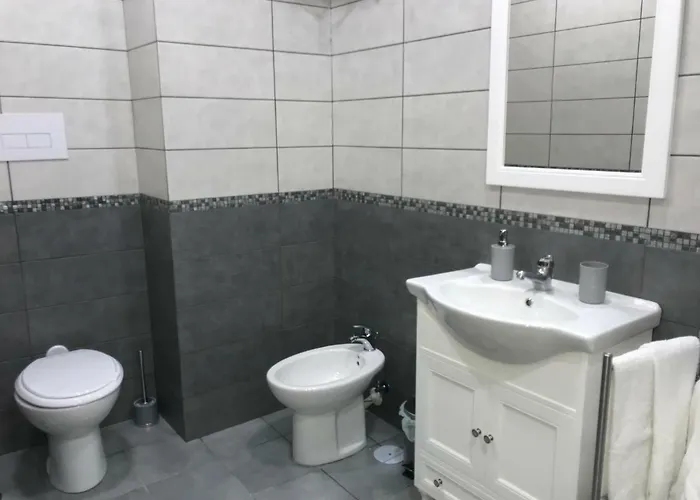 Luishouse נאפולי